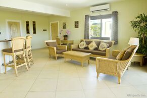 Lingganay Boracay Hotel Resort