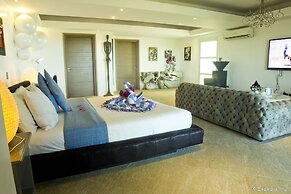 Lingganay Boracay Hotel Resort