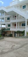 Lingganay Boracay Hotel Resort