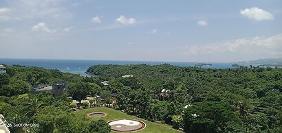 Lingganay Boracay Hotel Resort