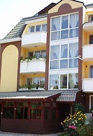 Guest House Zodiac
