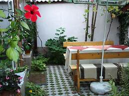 Guest House Zodiac
