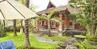 Apa Kabar Villas