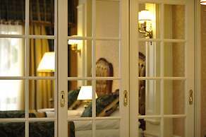 Nobilis Hotel