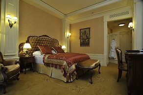 Nobilis Hotel