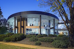 Ramada Encore by Wyndham Belconnen Canberra