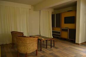 Plaza Paradiso Petit Hotel