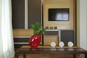 Plaza Paradiso Petit Hotel