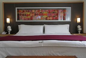 Plaza Paradiso Petit Hotel