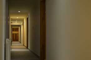 Plaza Paradiso Petit Hotel