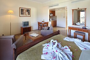 Panareti Coral Bay Hotel