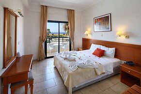 Panareti Coral Bay Hotel