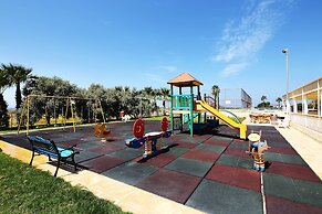 Panareti Coral Bay Hotel