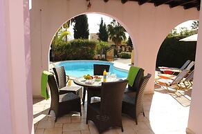 Panareti Coral Bay Hotel