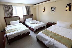 Golden Phoenix Hotel Boracay