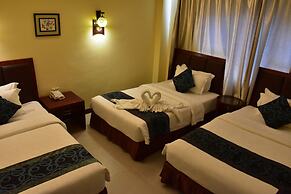 Golden Phoenix Hotel Boracay