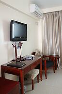 Golden Phoenix Hotel Boracay