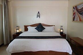 Golden Phoenix Hotel Boracay