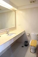 Golden Phoenix Hotel Boracay