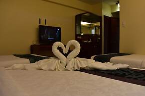 Golden Phoenix Hotel Boracay