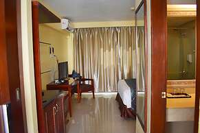 Golden Phoenix Hotel Boracay