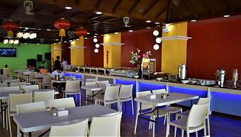 Golden Phoenix Hotel Boracay