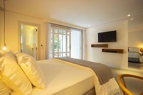 Felissimo Exclusive Hotel