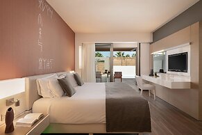Avra Imperial Hotel