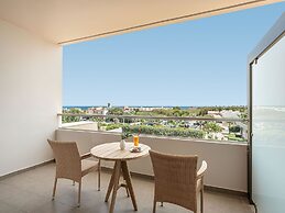 Avra Imperial Hotel