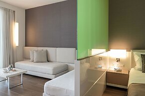 Avra Imperial Hotel