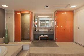 Avra Imperial Hotel