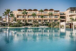 Avra Imperial Hotel