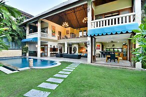 Bali Mystique Hotel and Apartments