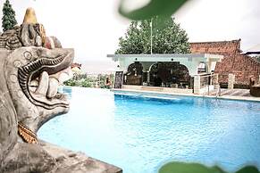 Amed Cafe & Hotel Kebun Wayan