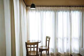 Amed Cafe & Hotel Kebun Wayan