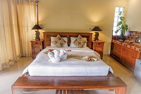 Amed Cafe & Hotel Kebun Wayan