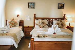 Amed Cafe & Hotel Kebun Wayan