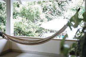 Amed Cafe & Hotel Kebun Wayan