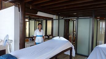 Amed Cafe & Hotel Kebun Wayan