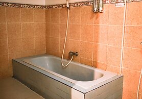 Amed Cafe & Hotel Kebun Wayan