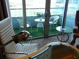 Glarun Jinling Hotel Nanjing