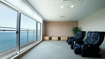 Vessel Hotel Campana Okinawa