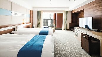 Vessel Hotel Campana Okinawa