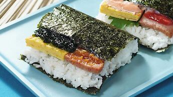 Vessel Hotel Campana Okinawa