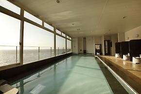 Vessel Hotel Campana Okinawa