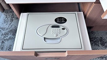 Vessel Hotel Campana Okinawa