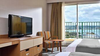 Vessel Hotel Campana Okinawa