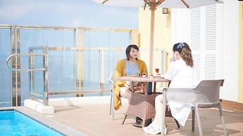 Vessel Hotel Campana Okinawa