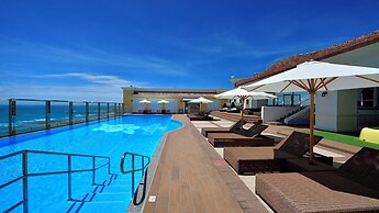 Vessel Hotel Campana Okinawa