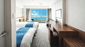 Vessel Hotel Campana Okinawa